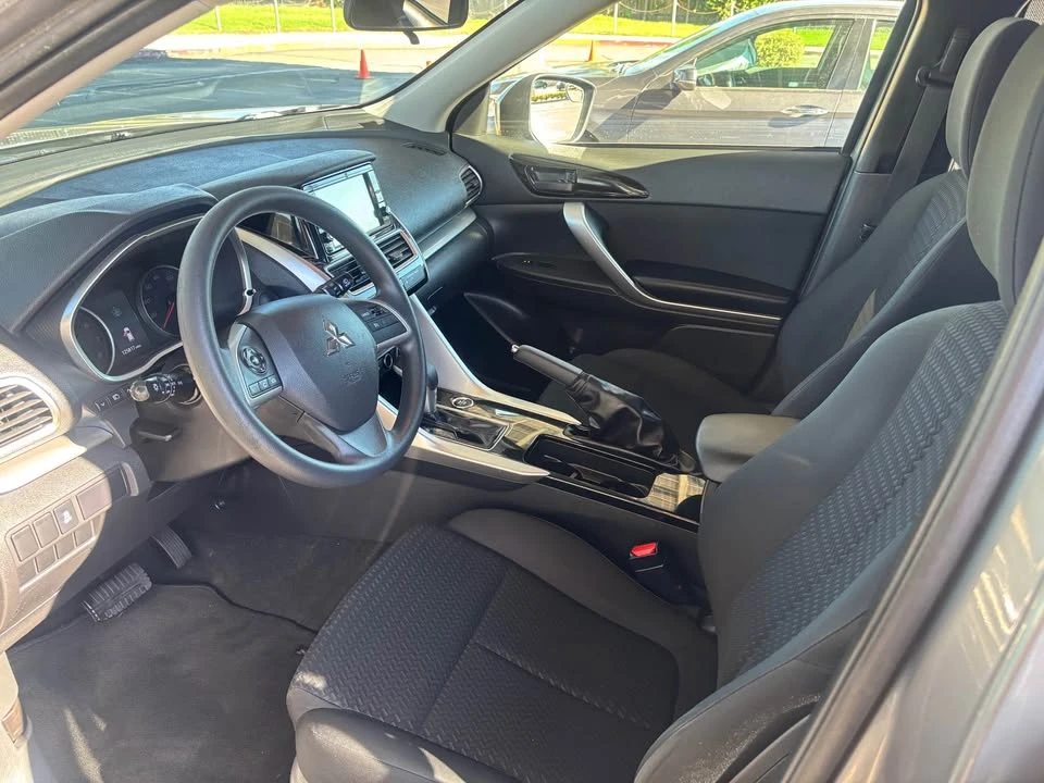 2019 Mitsubishi Eclipse Cross - Image 10 of 13