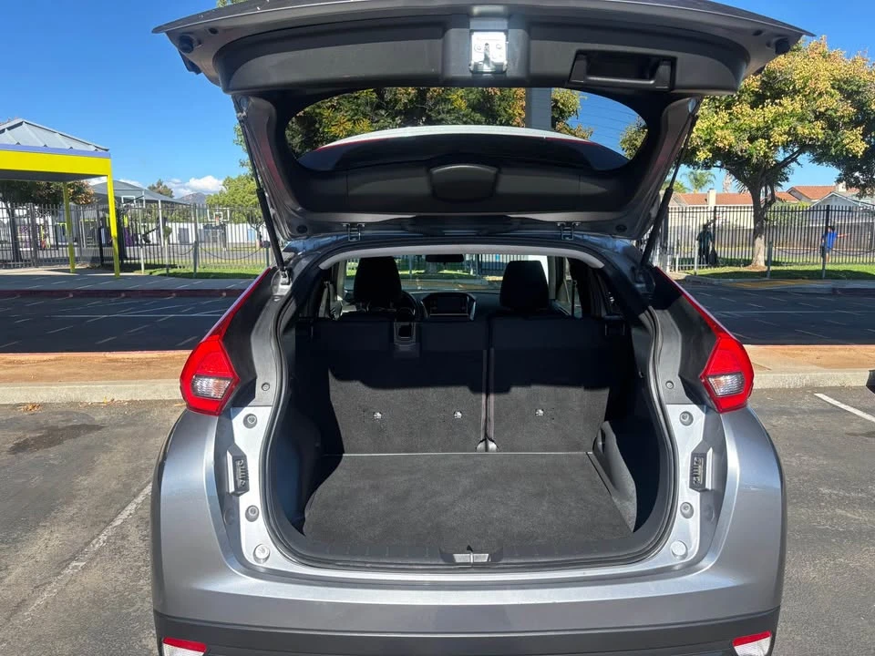 2019 Mitsubishi Eclipse Cross - Image 3 of 13