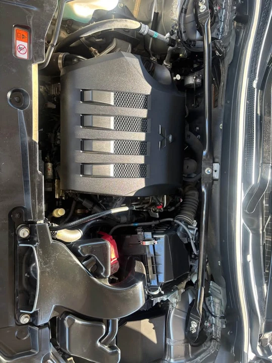 2019 Mitsubishi Eclipse Cross - Image 12 of 13