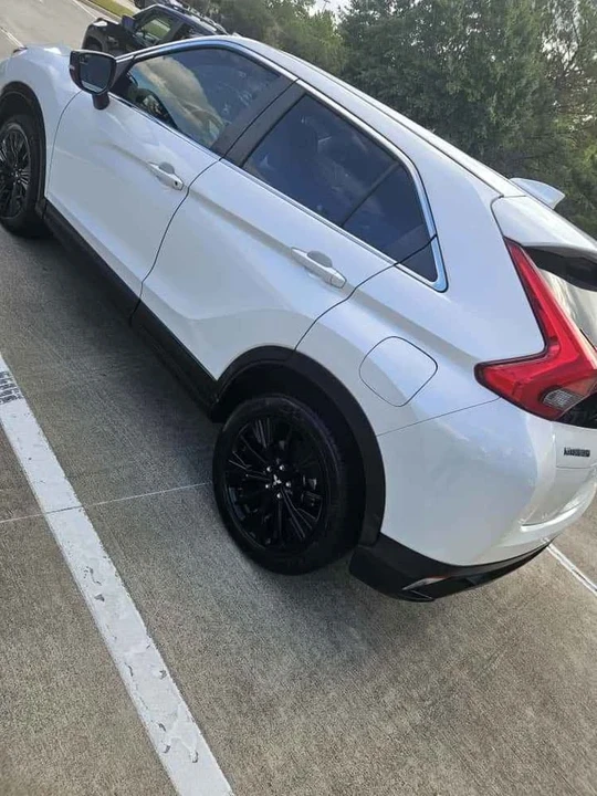 2019 Mitsubishi Eclipse Cross - Image 4 of 6