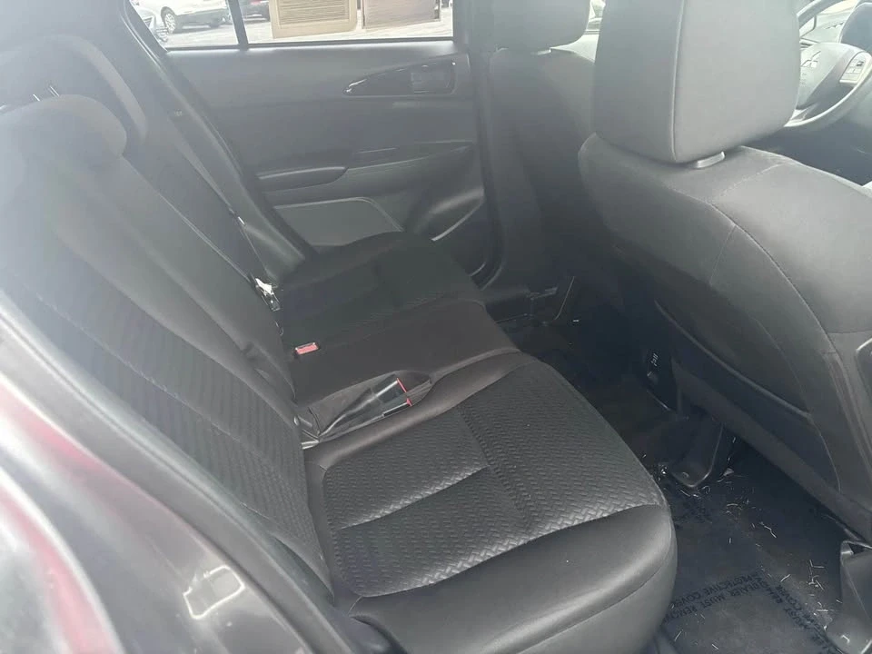 2019 Mitsubishi Eclipse Cross - Image 6 of 12