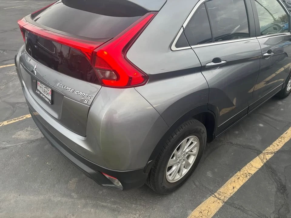 2019 Mitsubishi Eclipse Cross - Image 4 of 12