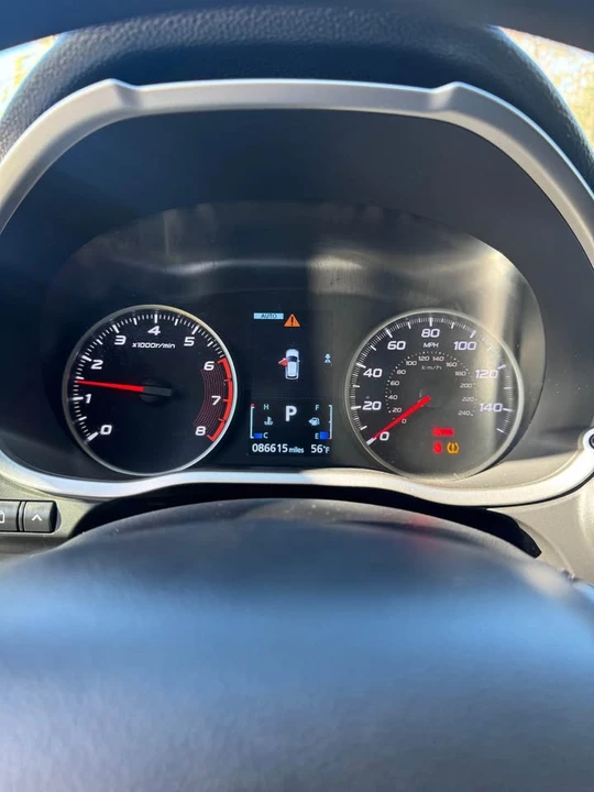 2019 Mitsubishi Eclipse Cross - Image 12 of 20