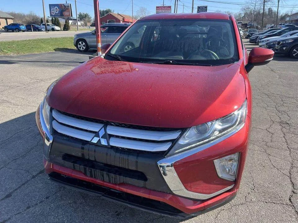 2019 Mitsubishi Eclipse Cross - Image 2 of 9