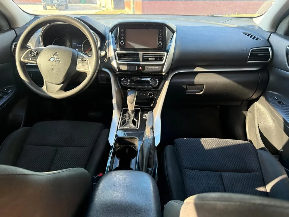 2019 Mitsubishi Eclipse Cross - Image 14 of 19