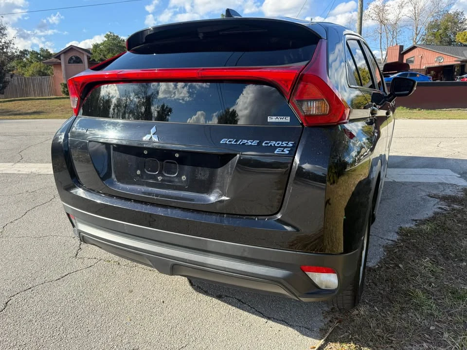 2019 Mitsubishi Eclipse Cross - Image 10 of 19