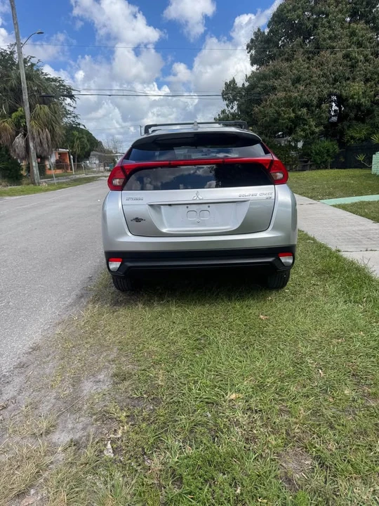 2019 Mitsubishi Eclipse Cross - Image 7 of 12