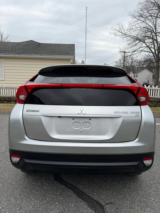 2019 Mitsubishi Eclipse Cross - Image 7 of 8