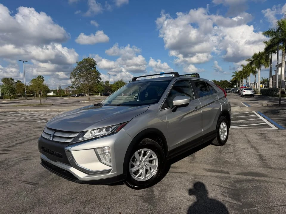 2019 Mitsubishi Eclipse Cross - Image 9 of 10