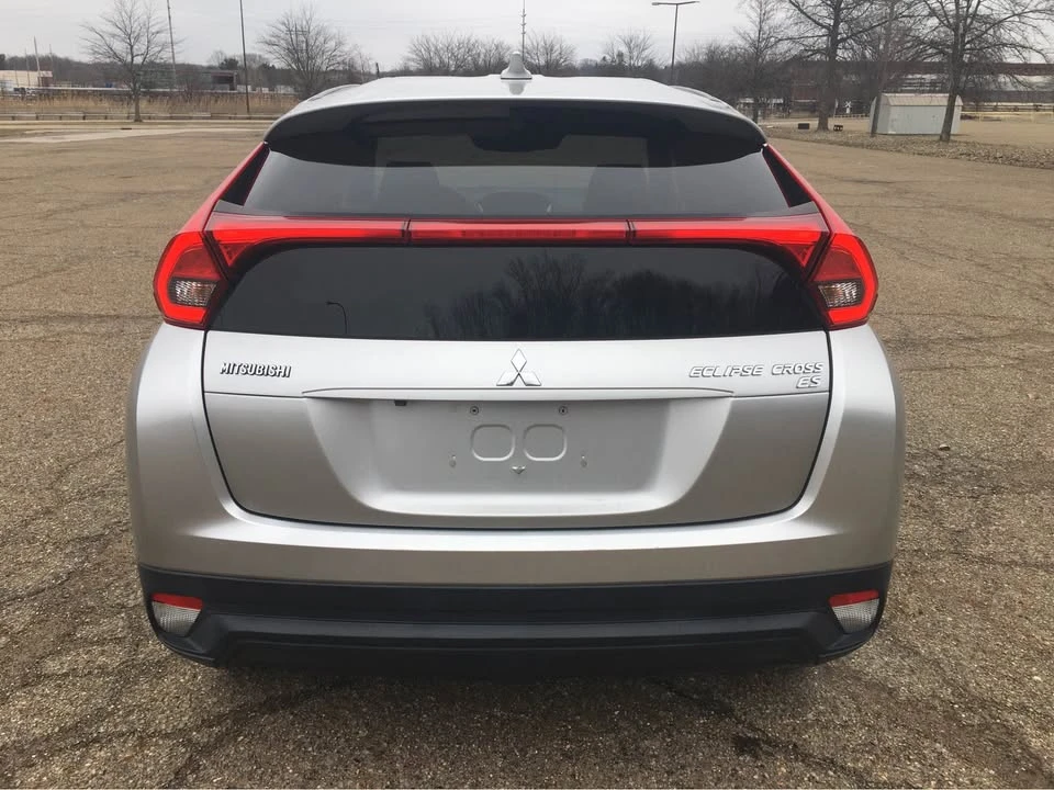 2019 Mitsubishi Eclipse Cross - Image 6 of 17