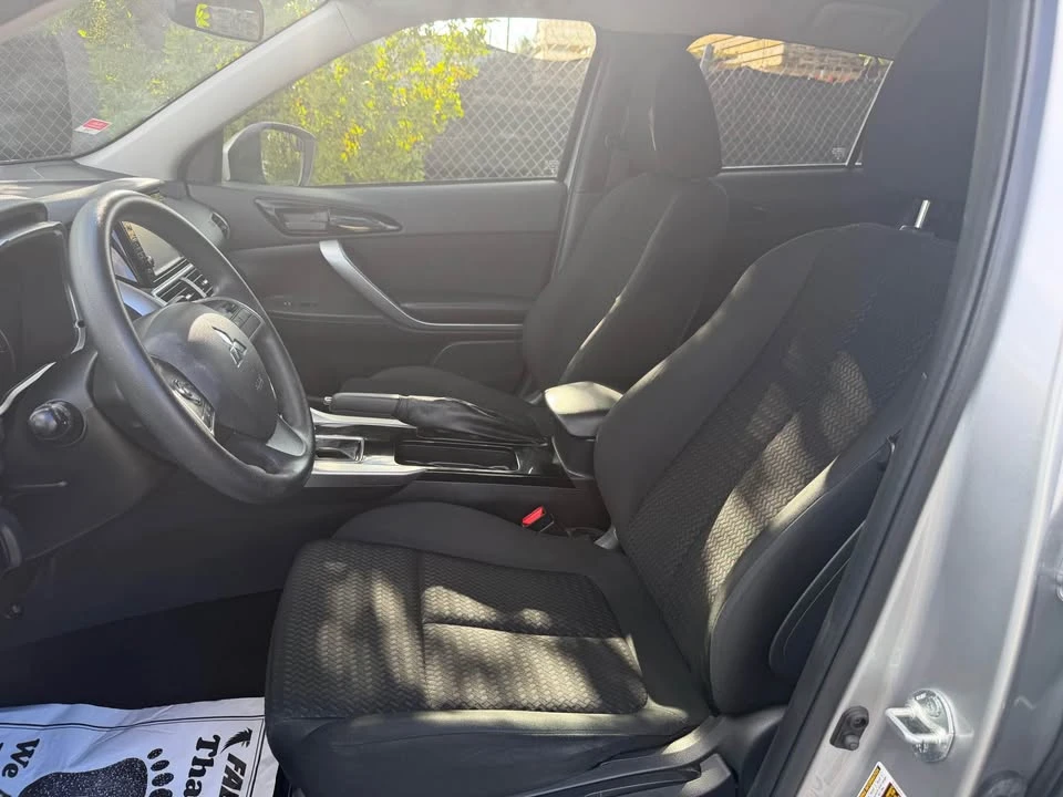 2019 Mitsubishi Eclipse Cross - Image 10 of 10