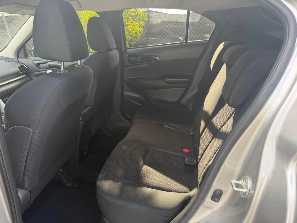 2019 Mitsubishi Eclipse Cross - Image 6 of 10
