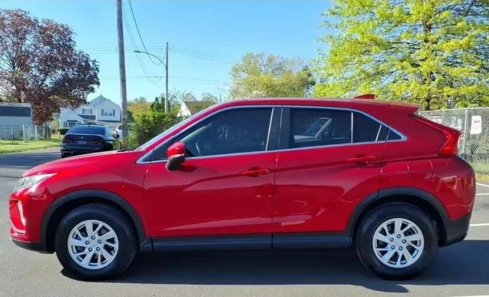 2019 Mitsubishi Eclipse Cross - Image 4 of 7