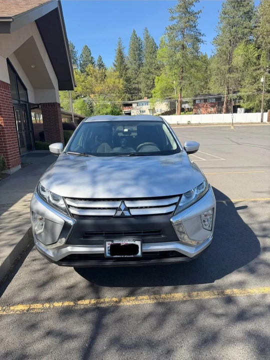 2019 Mitsubishi Eclipse Cross - Image 2 of 6