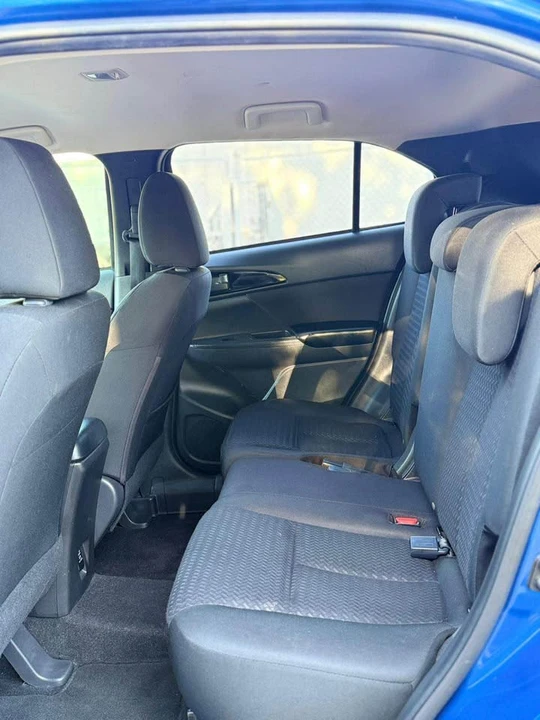 2019 Mitsubishi Eclipse Cross - Image 8 of 9