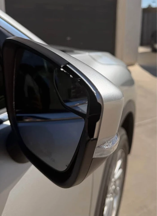 2019 Mitsubishi Eclipse Cross - Image 14 of 17