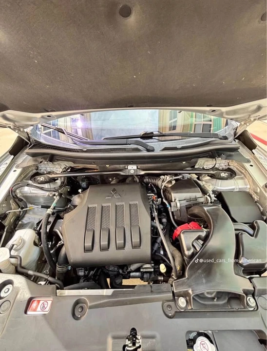 2019 Mitsubishi Eclipse Cross - Image 6 of 15