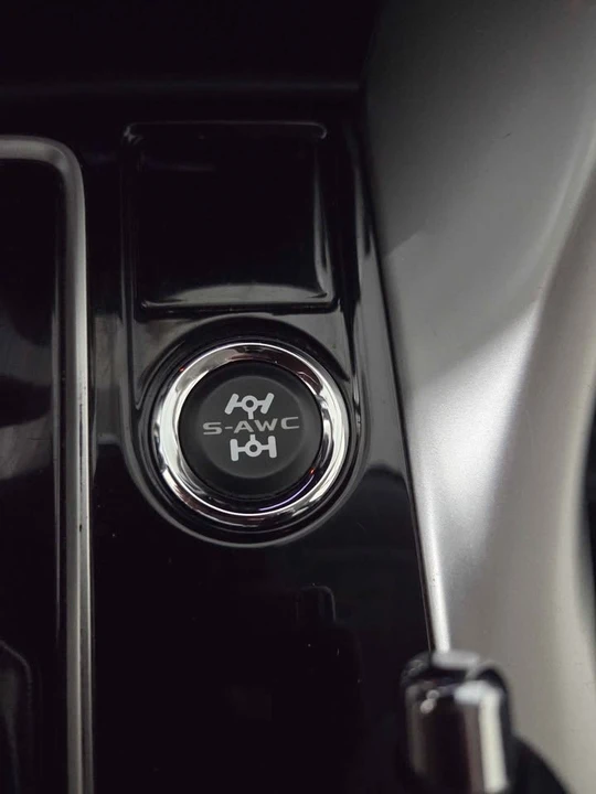 2019 Mitsubishi Eclipse Cross - Image 13 of 13