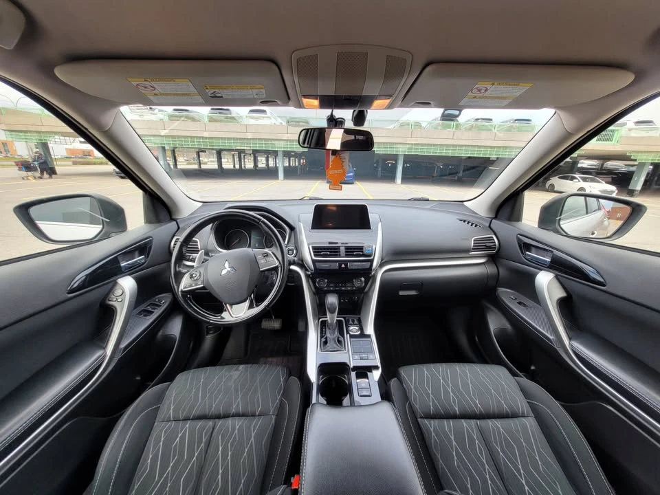 2019 Mitsubishi Eclipse Cross - Image 9 of 16