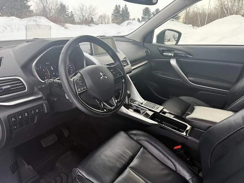 2019 Mitsubishi Eclipse Cross - Image 7 of 20