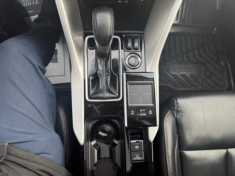 2019 Mitsubishi Eclipse Cross - Image 14 of 20