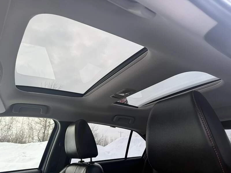 2019 Mitsubishi Eclipse Cross - Image 16 of 20