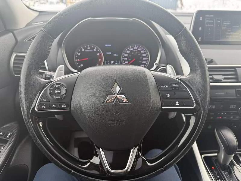 2019 Mitsubishi Eclipse Cross - Image 9 of 20