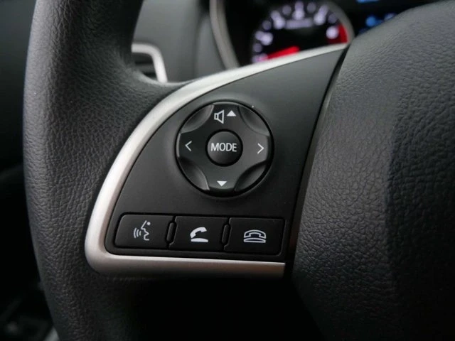 2019 Mitsubishi Eclipse Cross - Image 19 of 20