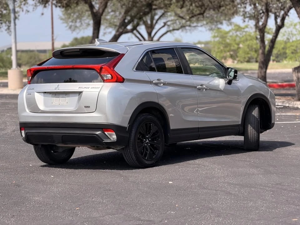 2019 Mitsubishi Eclipse Cross - Image 6 of 19