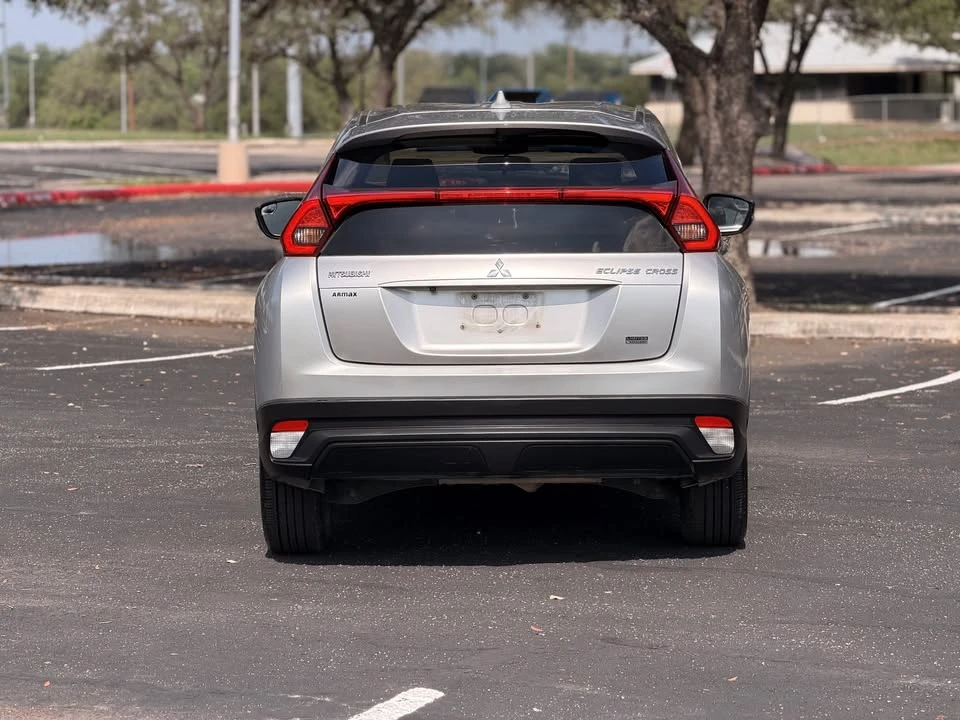 2019 Mitsubishi Eclipse Cross - Image 5 of 19