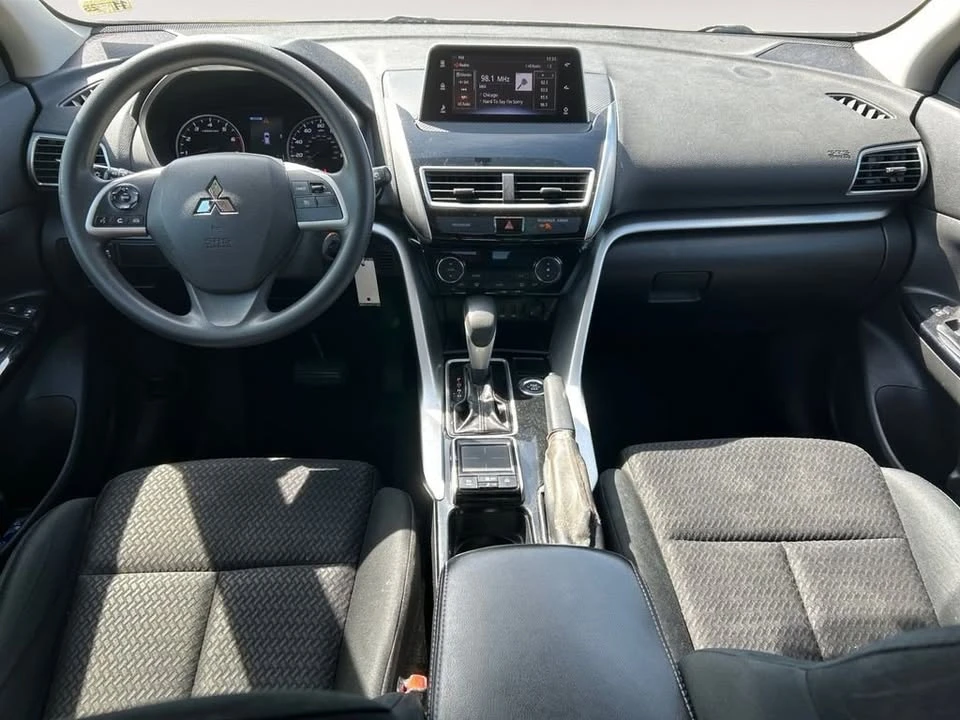 2019 Mitsubishi Eclipse Cross - Image 10 of 20
