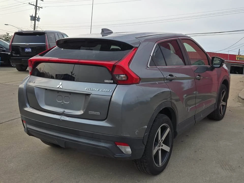 2019 Mitsubishi Eclipse Cross - Image 7 of 15