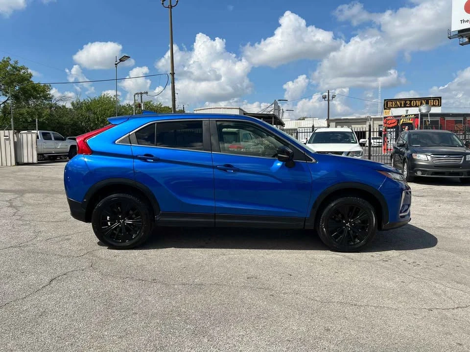 2019 Mitsubishi Eclipse Cross - Image 3 of 9