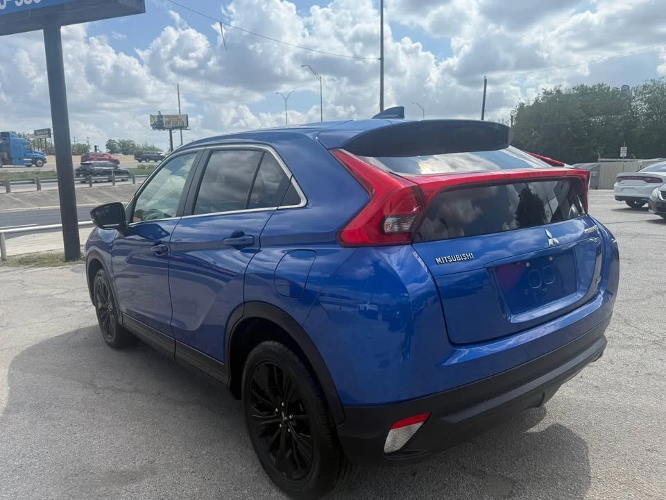 2019 Mitsubishi Eclipse Cross - Image 3 of 7
