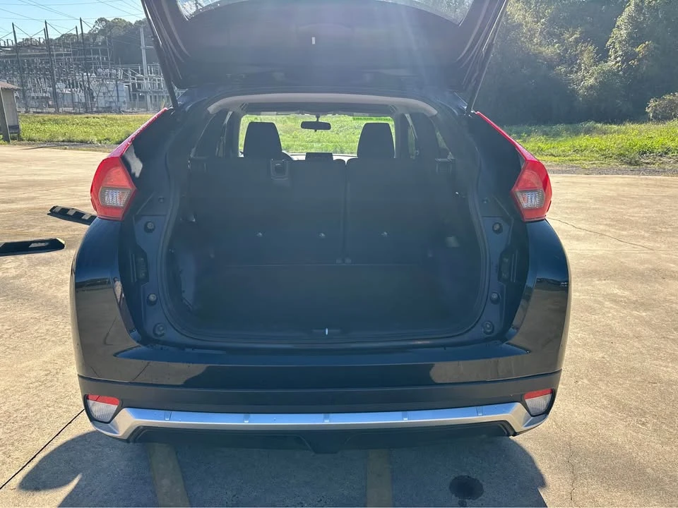 2019 Mitsubishi Eclipse Cross - Image 8 of 10