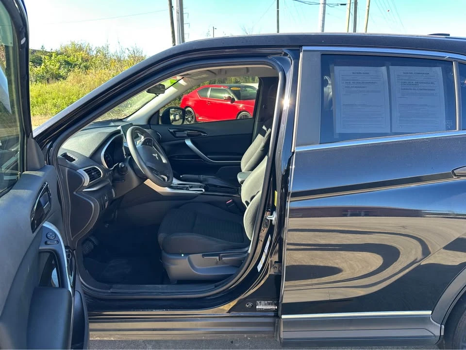 2019 Mitsubishi Eclipse Cross - Image 5 of 10