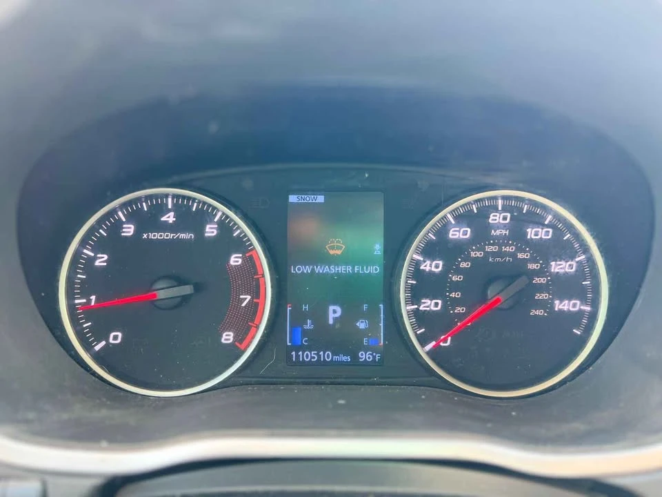 2019 Mitsubishi Eclipse Cross - Image 6 of 12