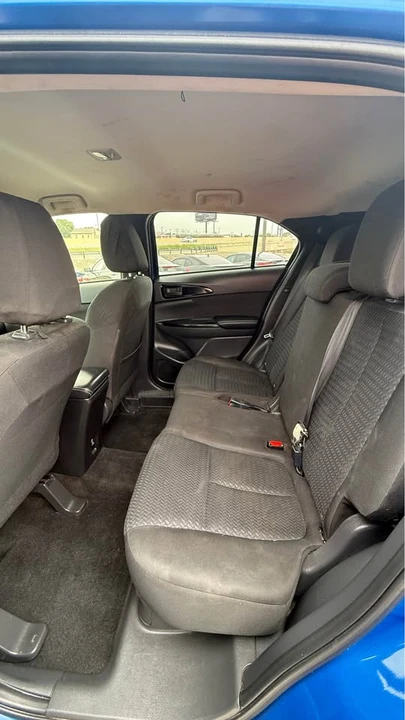 2019 Mitsubishi Eclipse Cross - Image 11 of 15