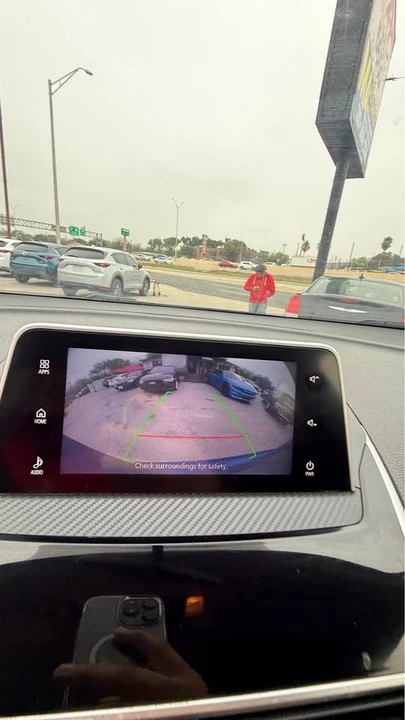 2019 Mitsubishi Eclipse Cross - Image 13 of 15