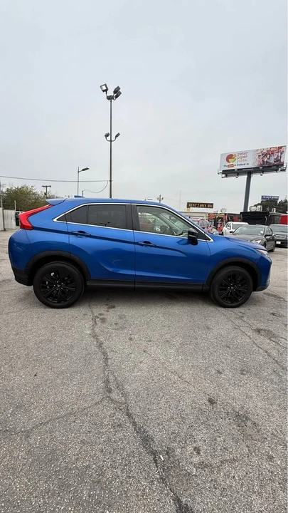2019 Mitsubishi Eclipse Cross - Image 6 of 15