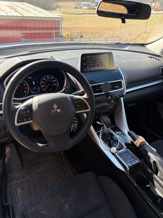 2019 Mitsubishi Eclipse Cross - Image 9 of 9
