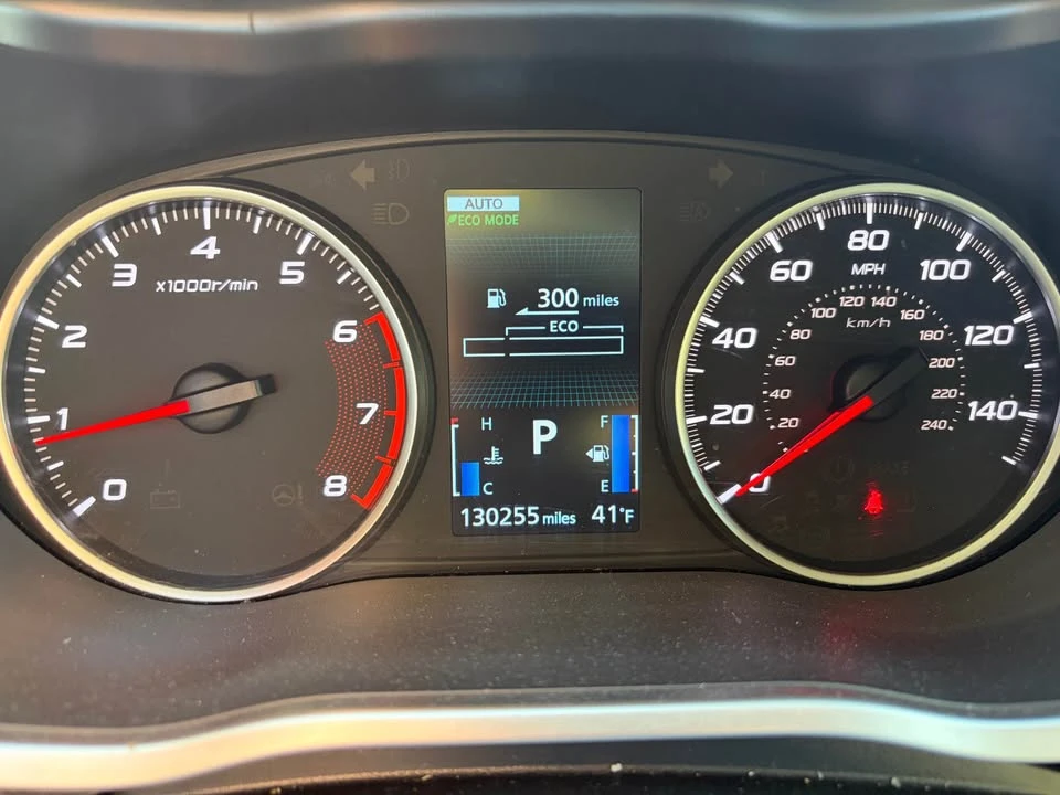 2019 Mitsubishi Eclipse Cross - Image 8 of 9