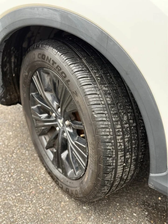 2019 Mitsubishi Eclipse Cross - Image 16 of 20