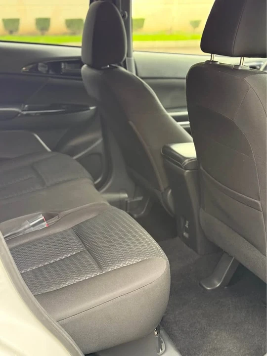 2019 Mitsubishi Eclipse Cross - Image 13 of 20