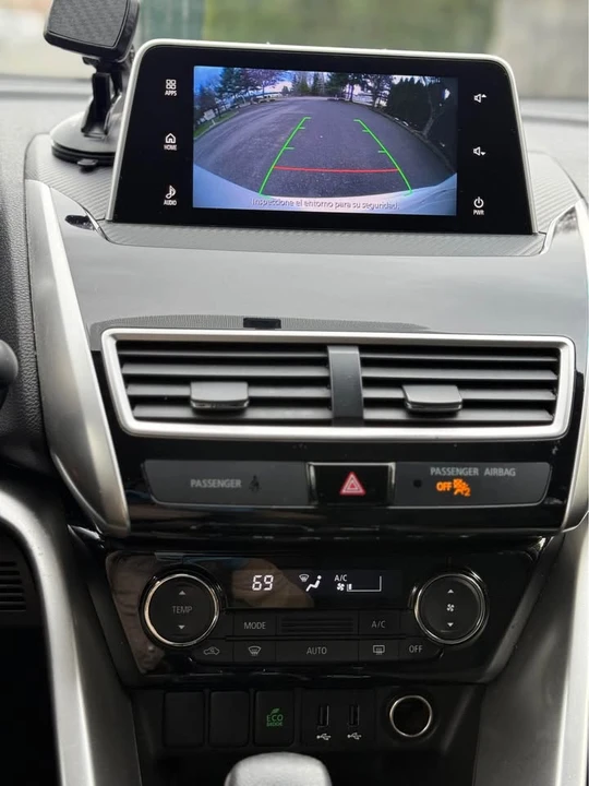 2019 Mitsubishi Eclipse Cross - Image 18 of 20