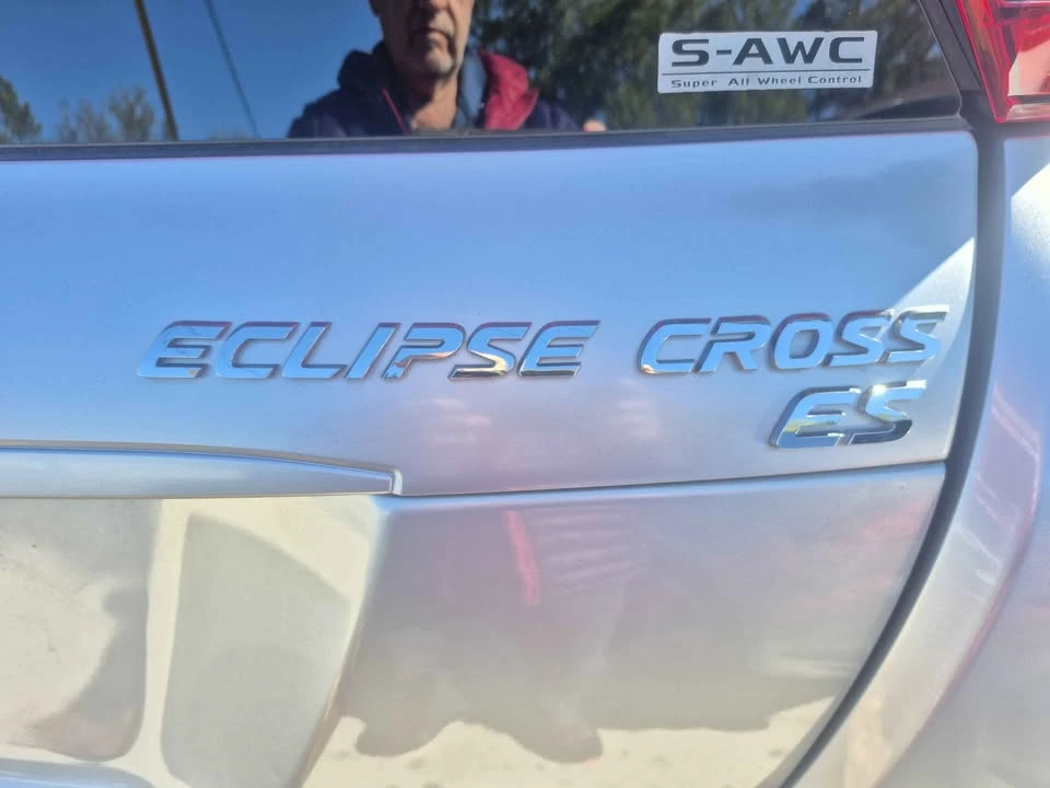 2019 Mitsubishi Eclipse Cross - Image 3 of 9
