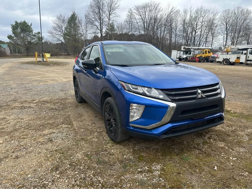 2019 Mitsubishi Eclipse Cross - Image 2 of 12