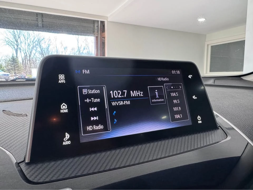 2019 Mitsubishi Eclipse Cross - Image 16 of 19