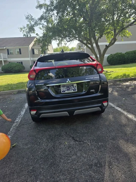 2019 Mitsubishi Eclipse Cross - Image 2 of 13