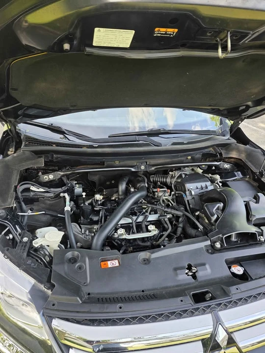 2019 Mitsubishi Eclipse Cross - Image 10 of 13